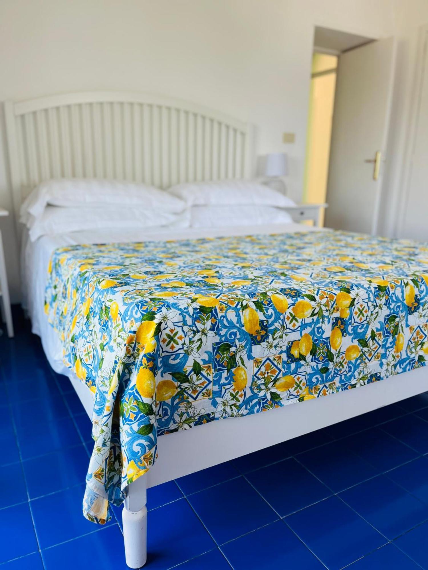 B&B L'Agapanto Capri Exterior photo